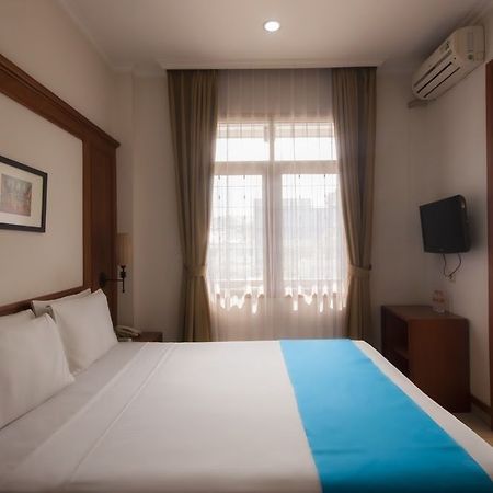 Caryota Hotel Bandung Exterior photo