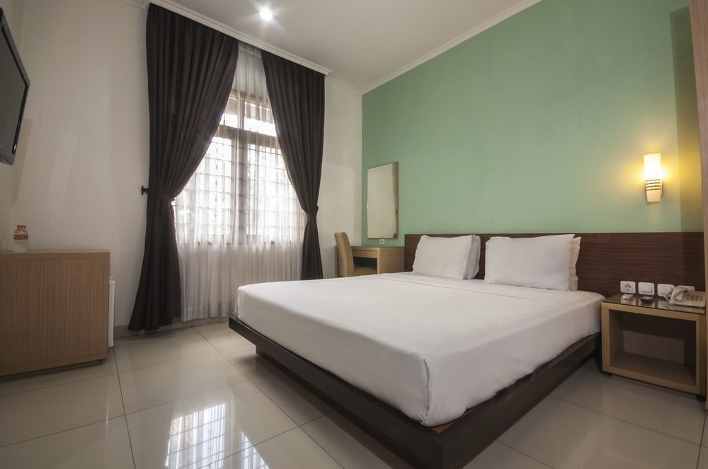 Caryota Hotel Bandung Exterior photo